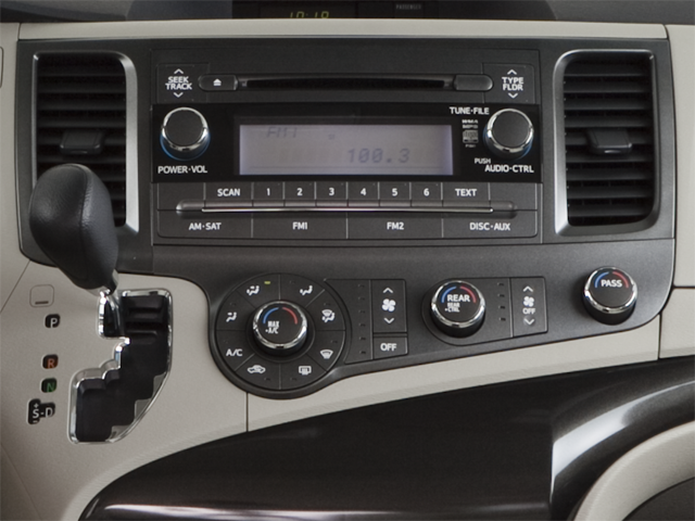 2011 Toyota Sienna XLE