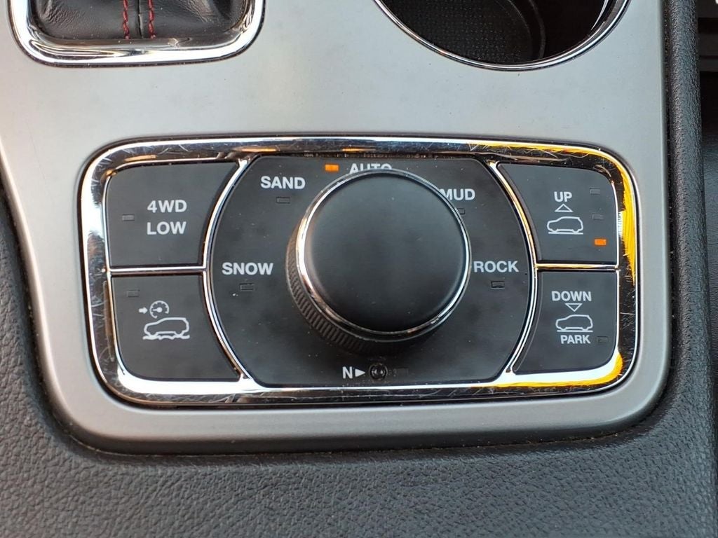 2021 Jeep Grand Cherokee Trailhawk Luxury Group