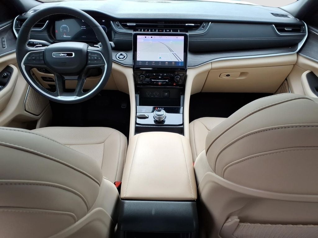 2025 Jeep Grand Cherokee Limited Luxury Tech II