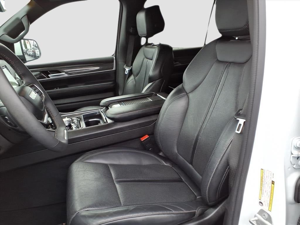 2022 Jeep Wagoneer Series III