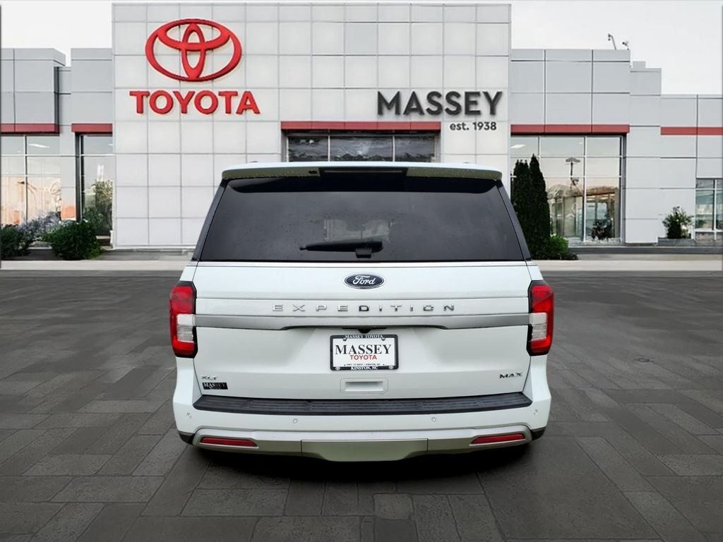 2024 Ford Expedition Max XLT