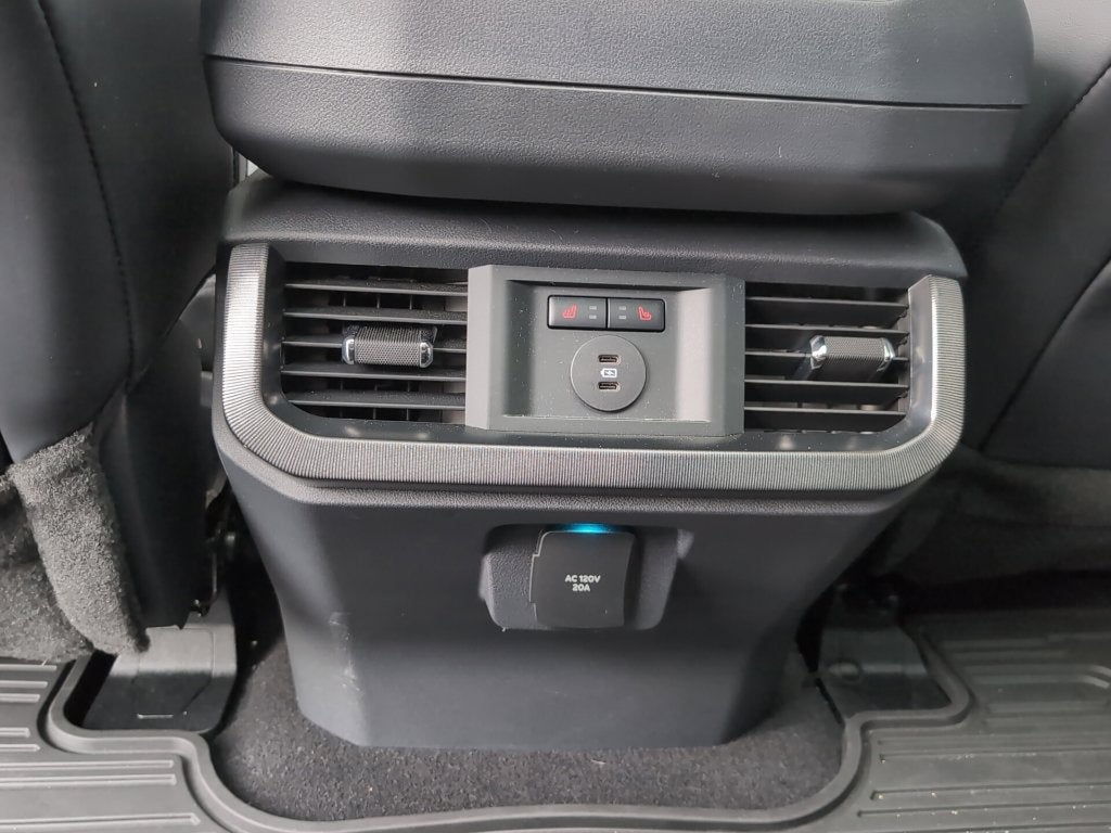 2025 Ford F-150 Platinum FX-4