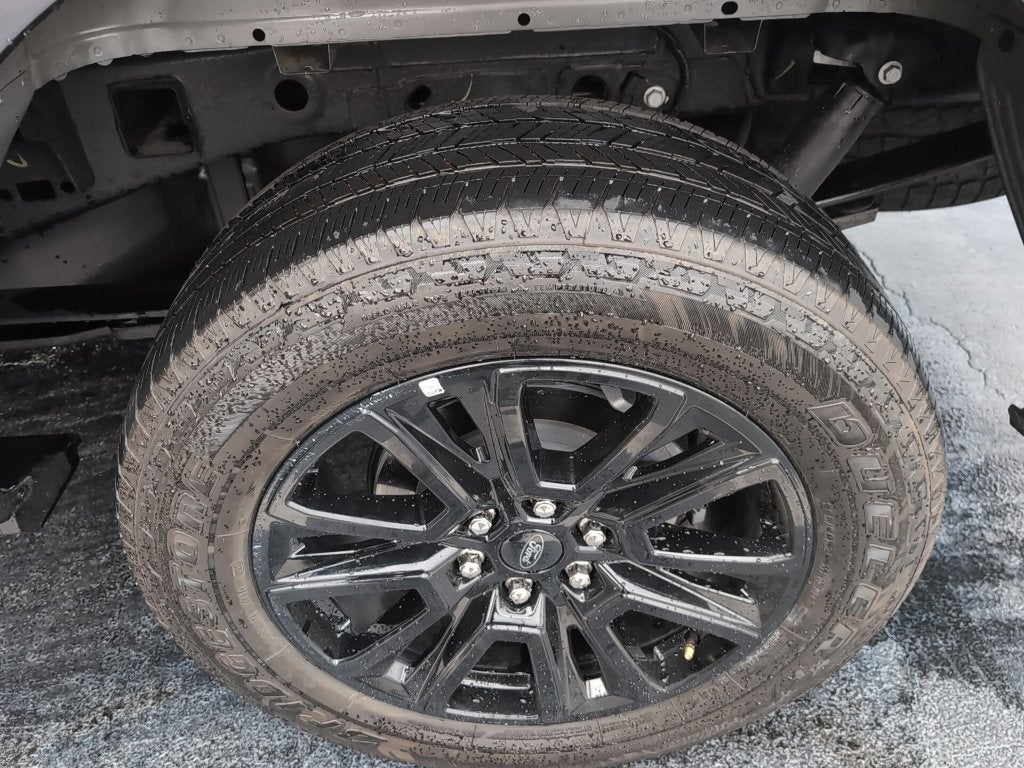 2025 Ford F-150 Platinum FX-4