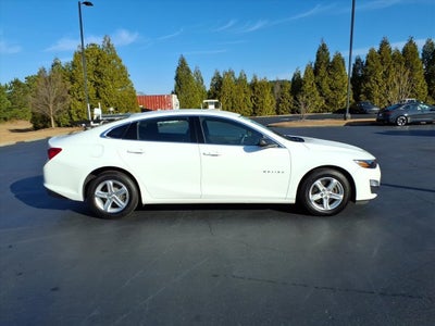 2022 Chevrolet Malibu LS 1LS