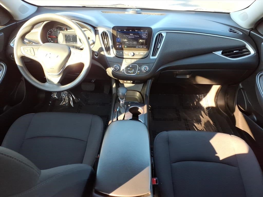 2022 Chevrolet Malibu LS 1LS