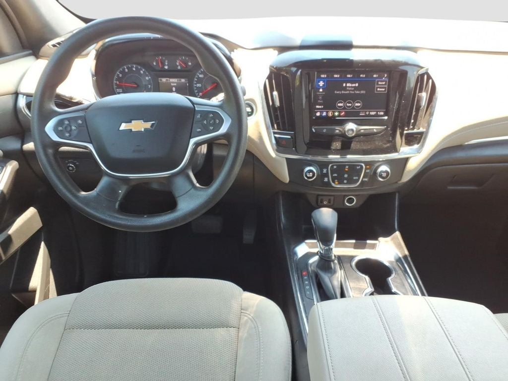 2023 Chevrolet Traverse LS w/1FL