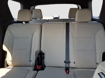 2023 Chevrolet Traverse LS w/1FL