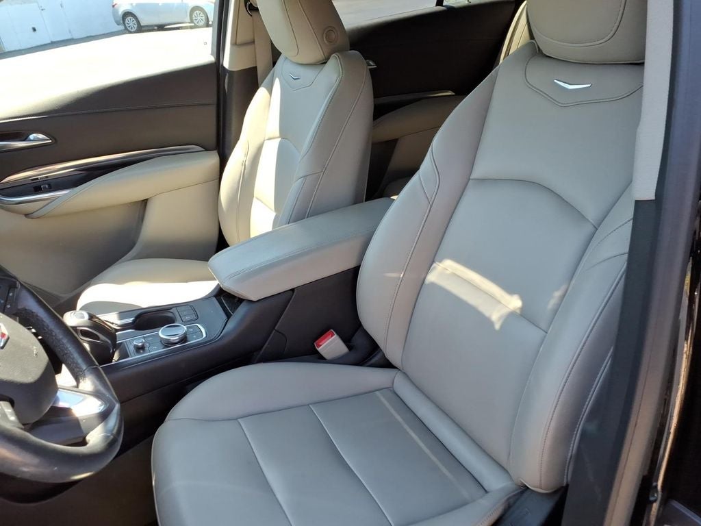 2019 Cadillac XT4 Luxury