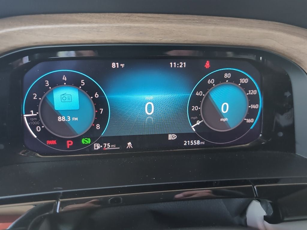 2025 Volkswagen Atlas 2.0T SE w/Technology