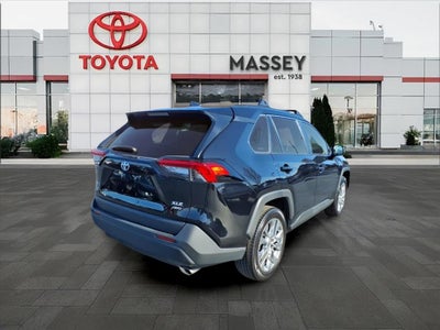 2025 Toyota RAV4 XLE Premium