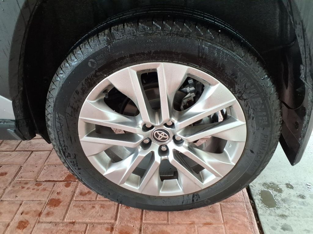 2025 Toyota RAV4 XLE Premium Weather Pkg, Upgrade Audio