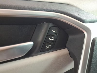2025 Toyota RAV4 XLE Premium Weather Pkg, Upgrade Audio