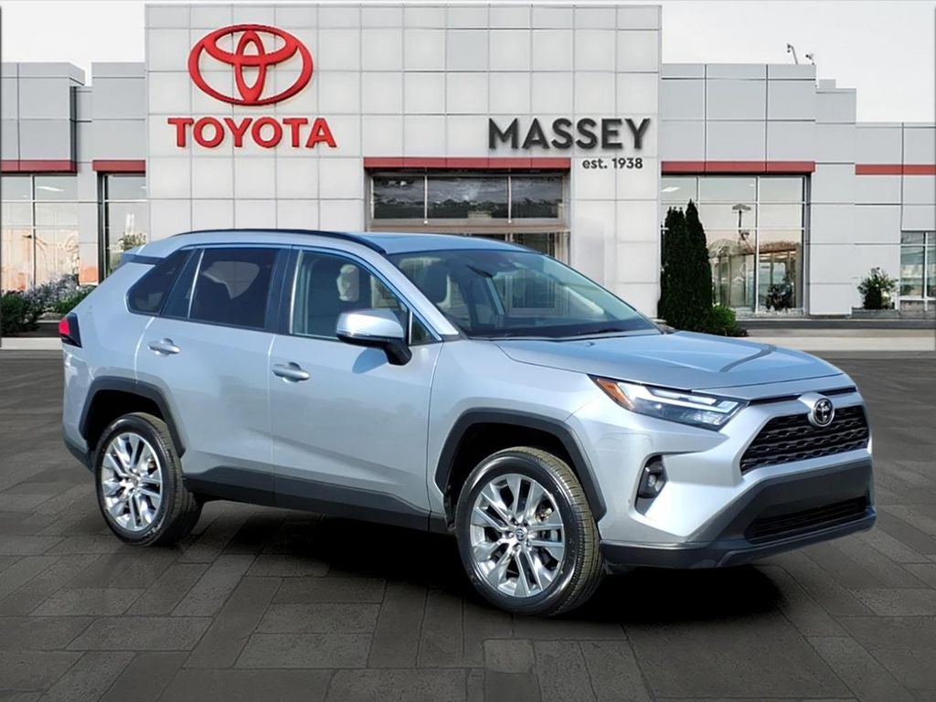 2023 Toyota RAV4 XLE Premium
