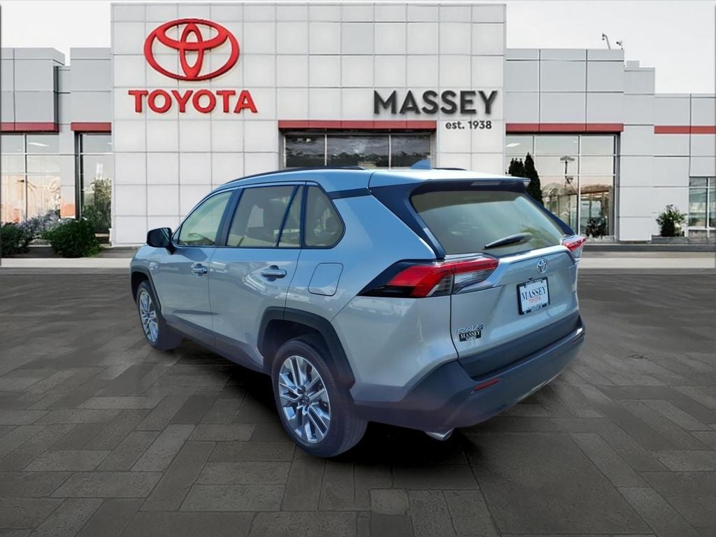 2023 Toyota RAV4 XLE Premium