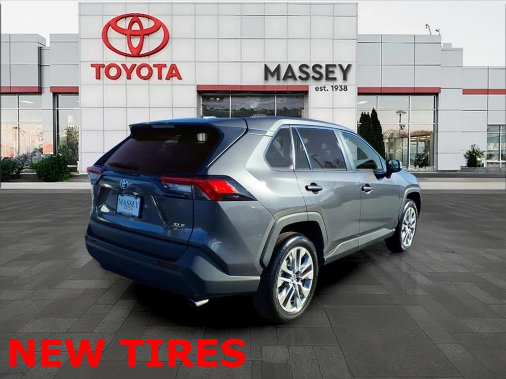 2022 Toyota RAV4 XLE Premium