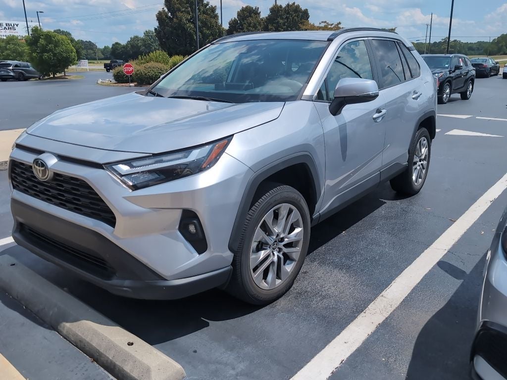 2023 Toyota RAV4 XLE Premium