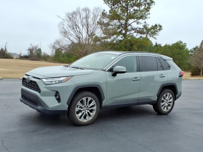 2022 Toyota RAV4 XLE Premium