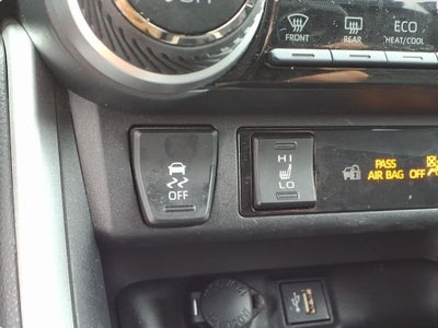 2024 Toyota RAV4 XLE AWD, Moonroof, Htd Seats