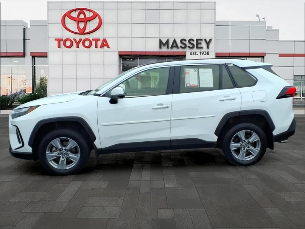 2024 Toyota RAV4 XLE AWD, Moonroof, Htd Seats