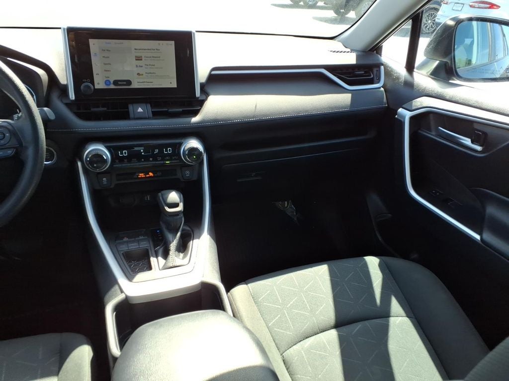 2024 Toyota RAV4 XLE Convenience Package