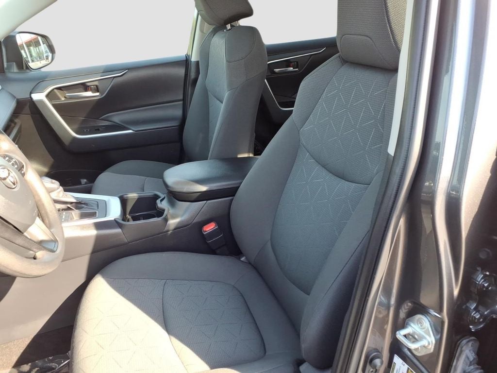 2023 Toyota RAV4 XLE Convenience Package