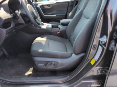 2023 Toyota RAV4 XLE Convenience Package