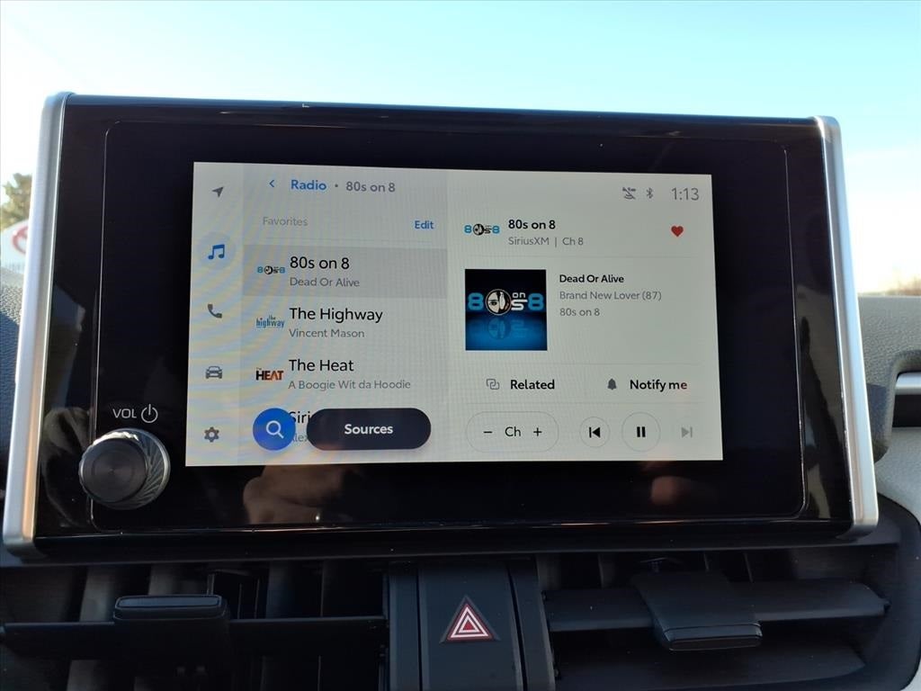 2023 Toyota RAV4 XLE