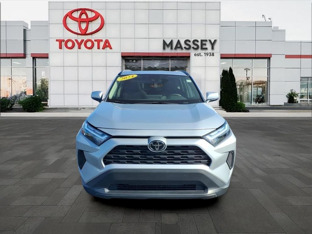 2024 Toyota RAV4 XLE