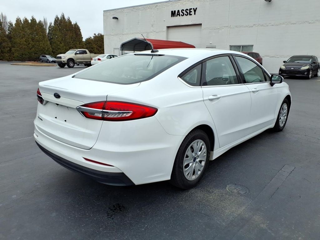 2019 Ford Fusion S