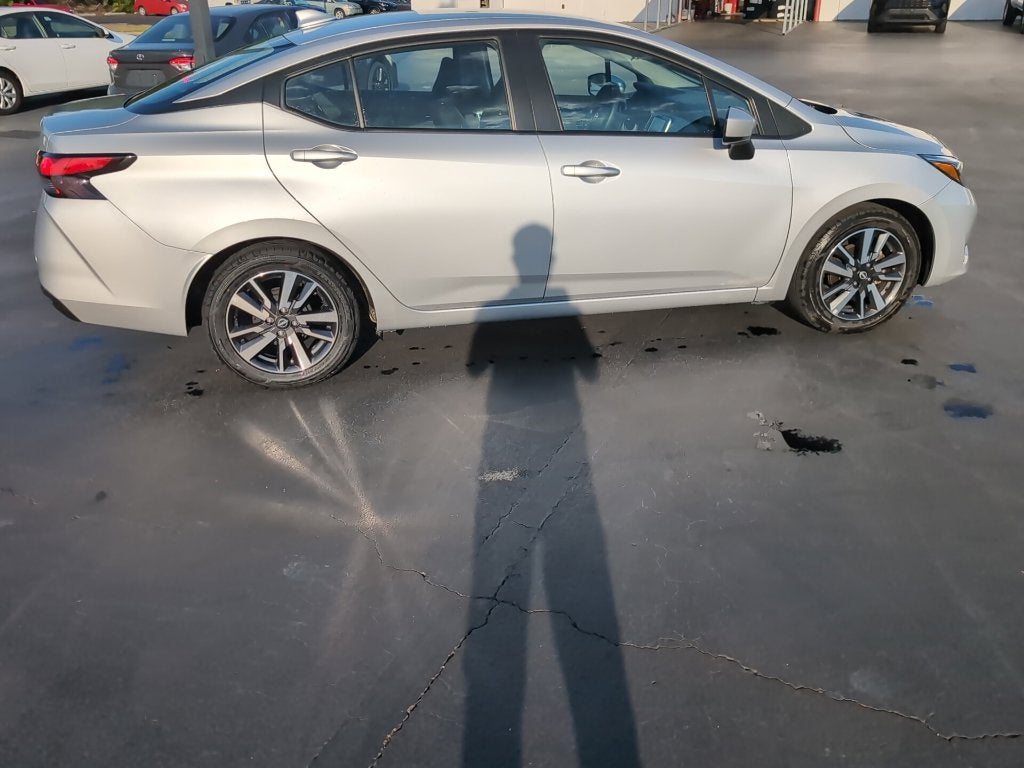 2025 Nissan Versa 1.6 SV