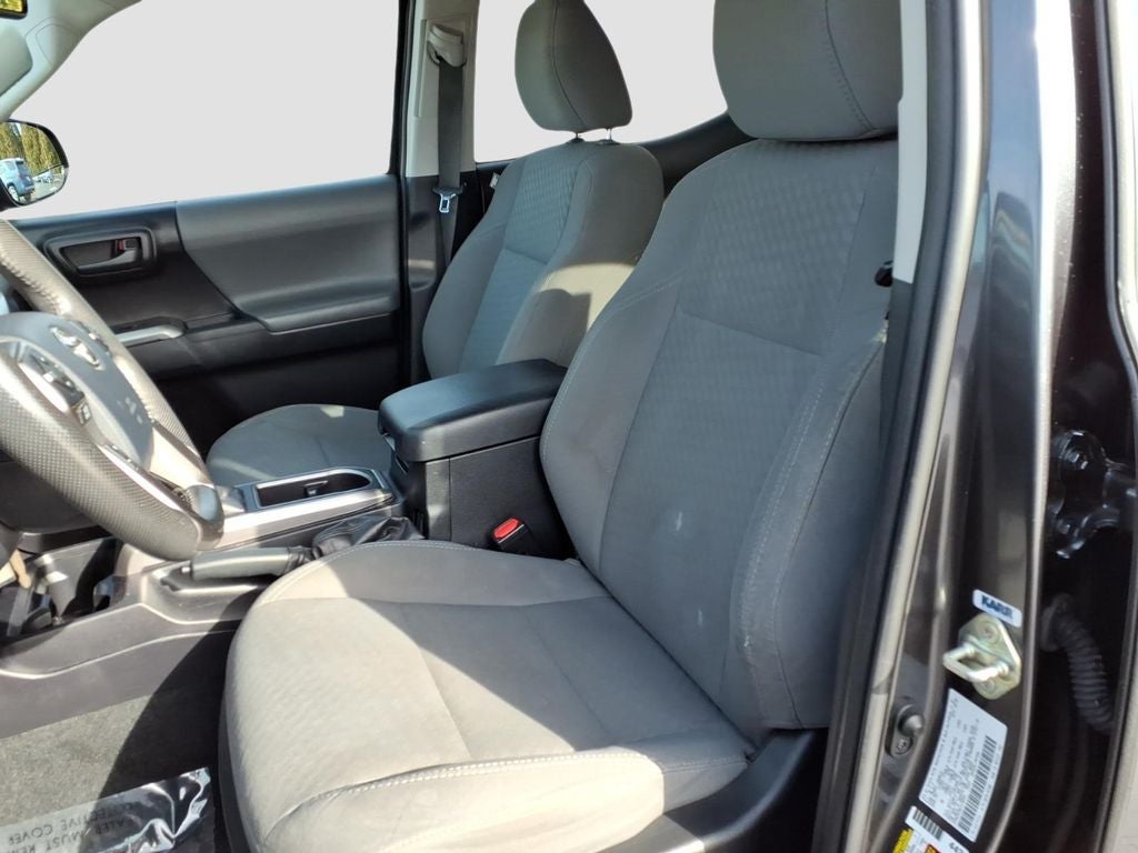 2020 Toyota Tacoma SR5 V6