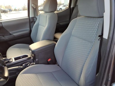 2022 Toyota Tacoma SR V6