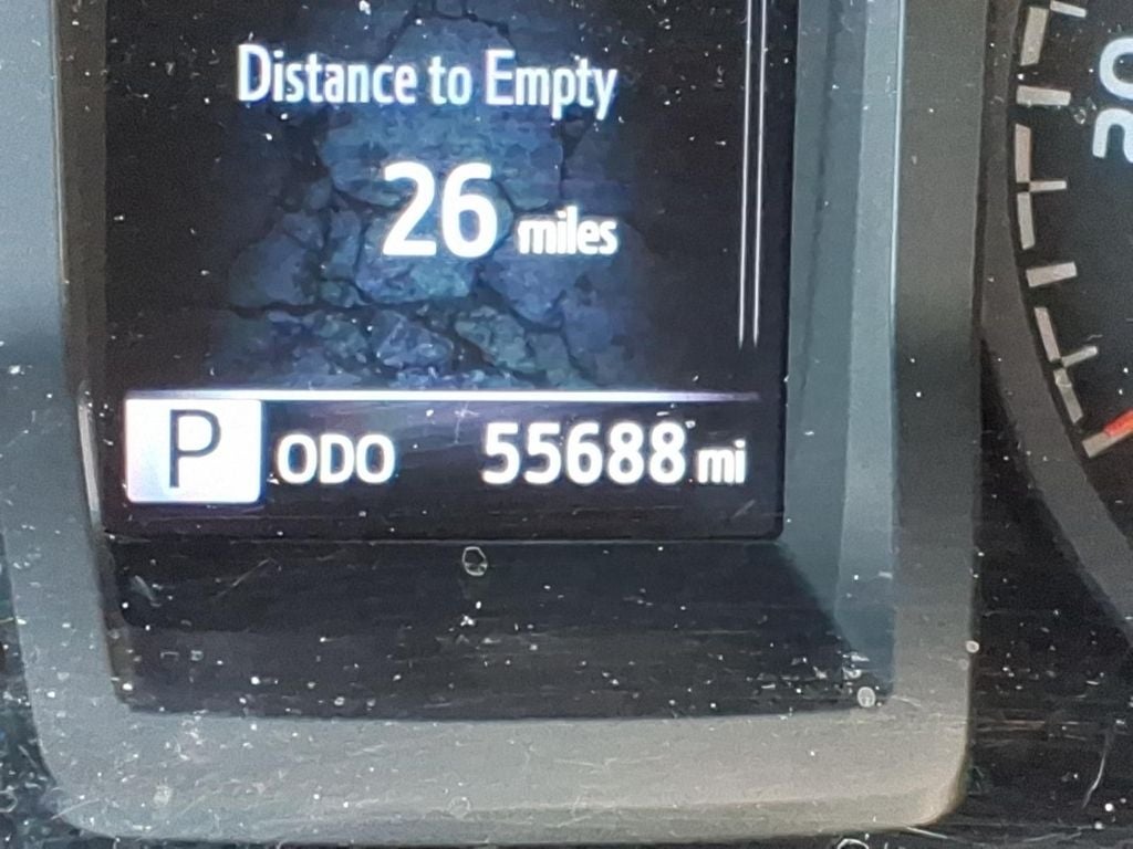 2022 Toyota Tacoma SR V6