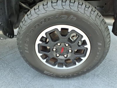 2025 Toyota Tacoma TRD Off-Road