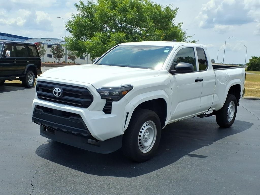 2025 Toyota Tacoma SR