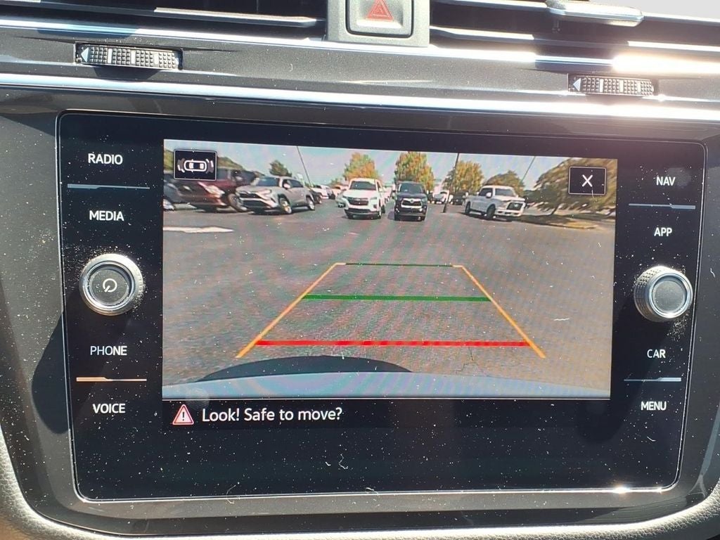 2022 Volkswagen Tiguan 2.0T SEL R-Line