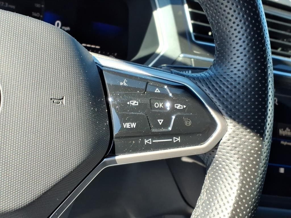 2023 Volkswagen Tiguan 2.0T SE R-Line Black