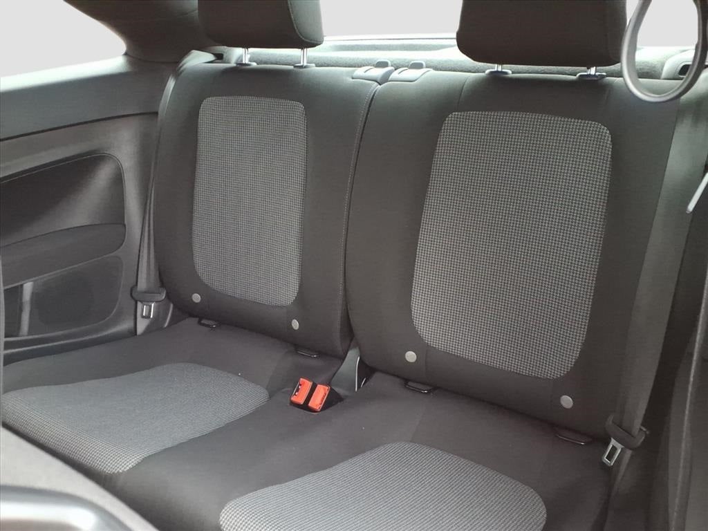 2019 Volkswagen Beetle 2.0T S