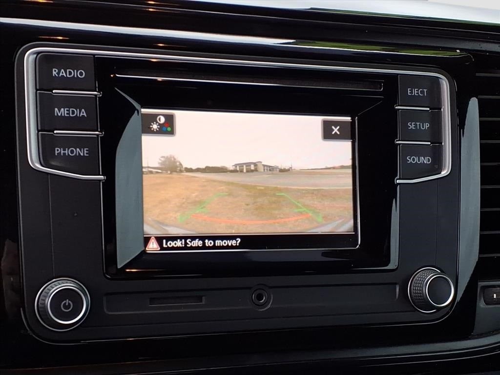 2019 Volkswagen Beetle 2.0T S