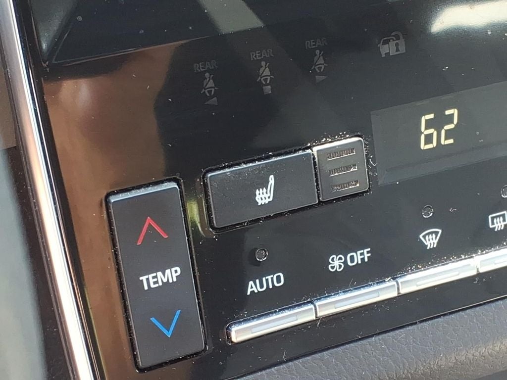 2021 Toyota Avalon XLE