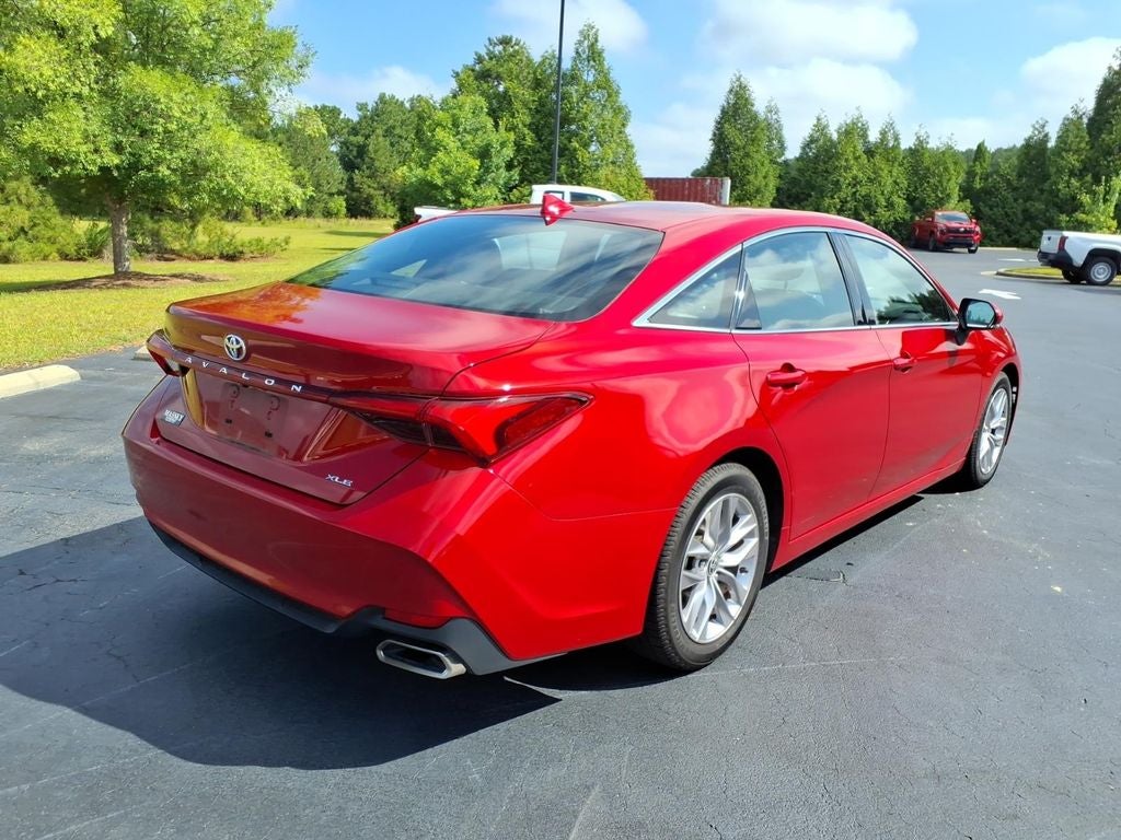 2021 Toyota Avalon XLE