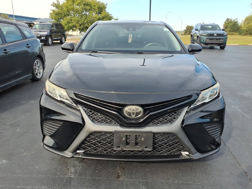 2019 Toyota Camry SE