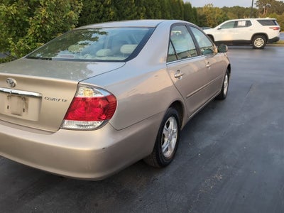 2005 Toyota Camry LE