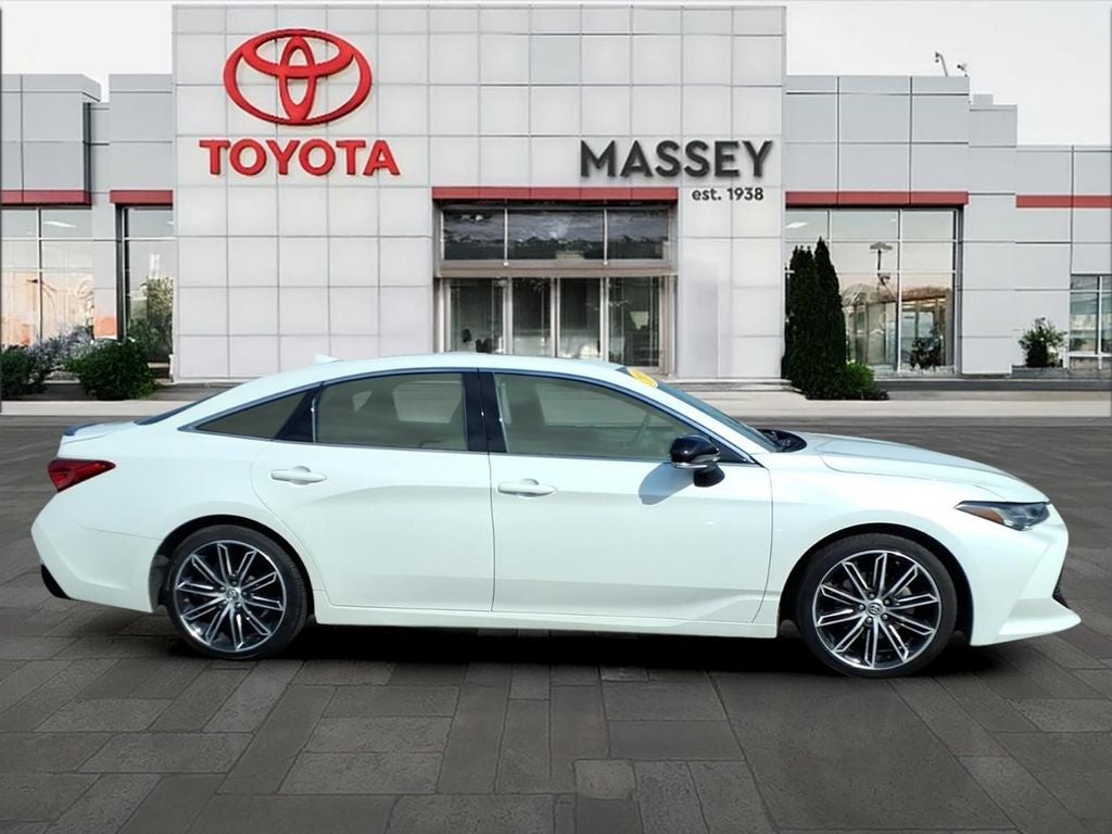 2019 Toyota Avalon Touring