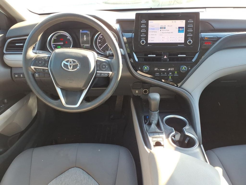 2023 Toyota Camry Hybrid LE