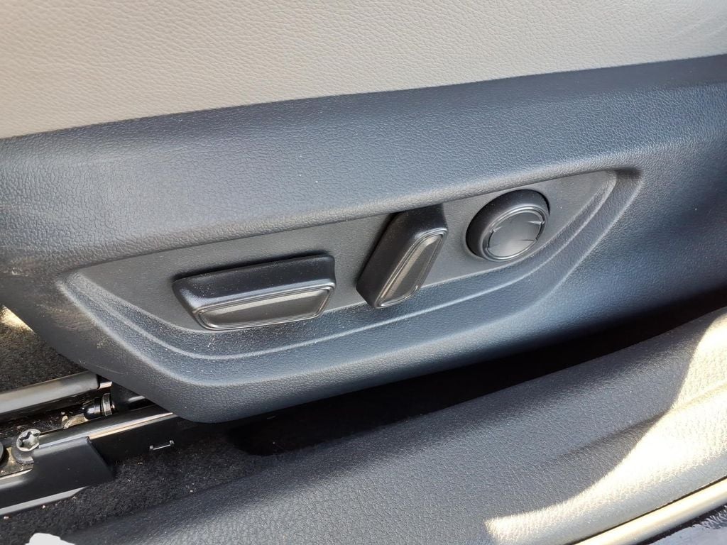 2025 Toyota Camry SE XP Storm