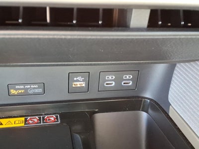 2025 Toyota Camry SE XP Storm