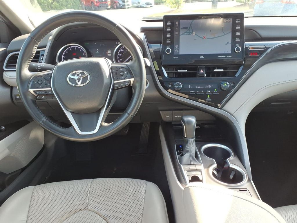 2024 Toyota Camry XLE V-6