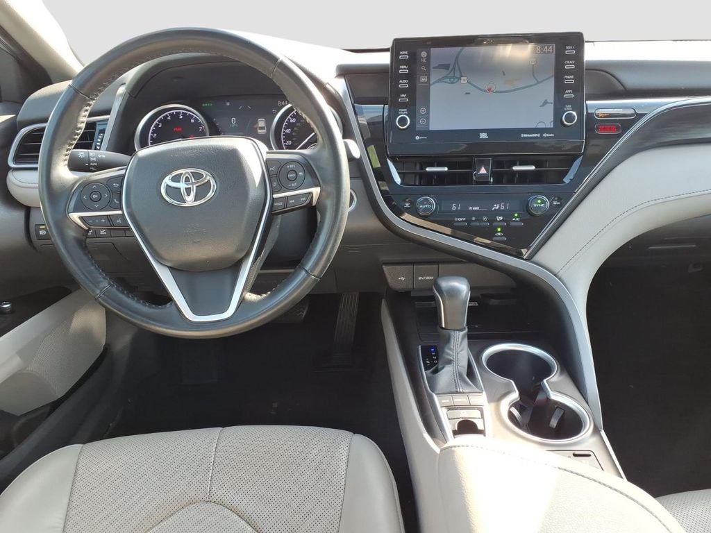 2024 Toyota Camry XLE V-6