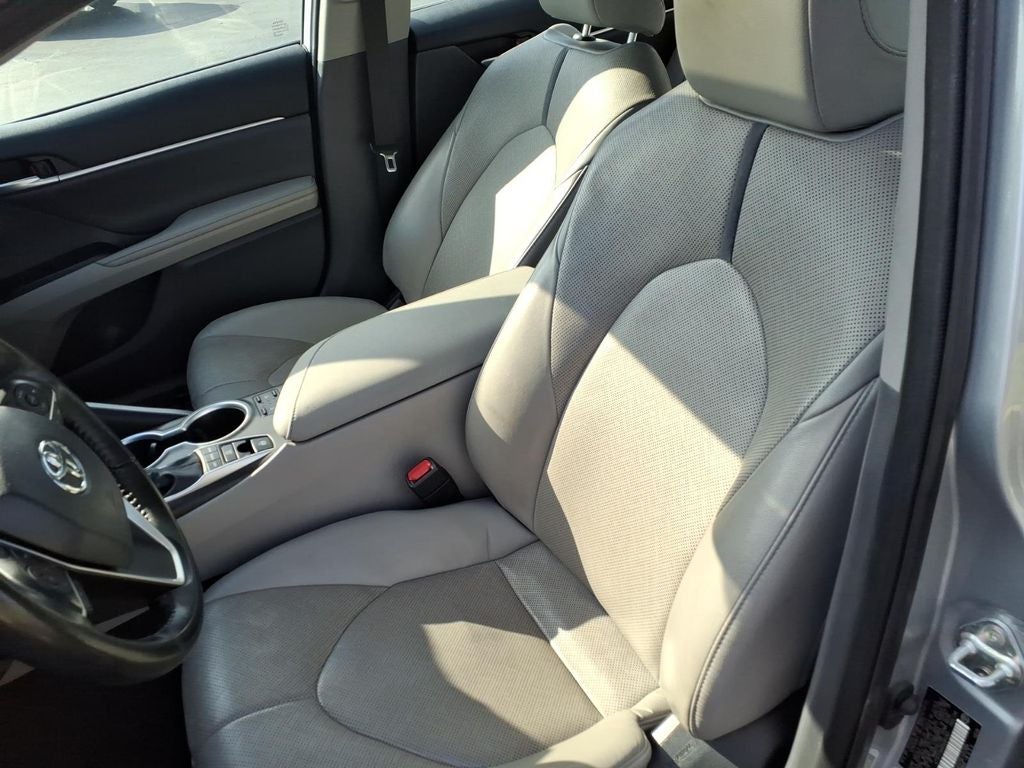 2024 Toyota Camry XLE V-6